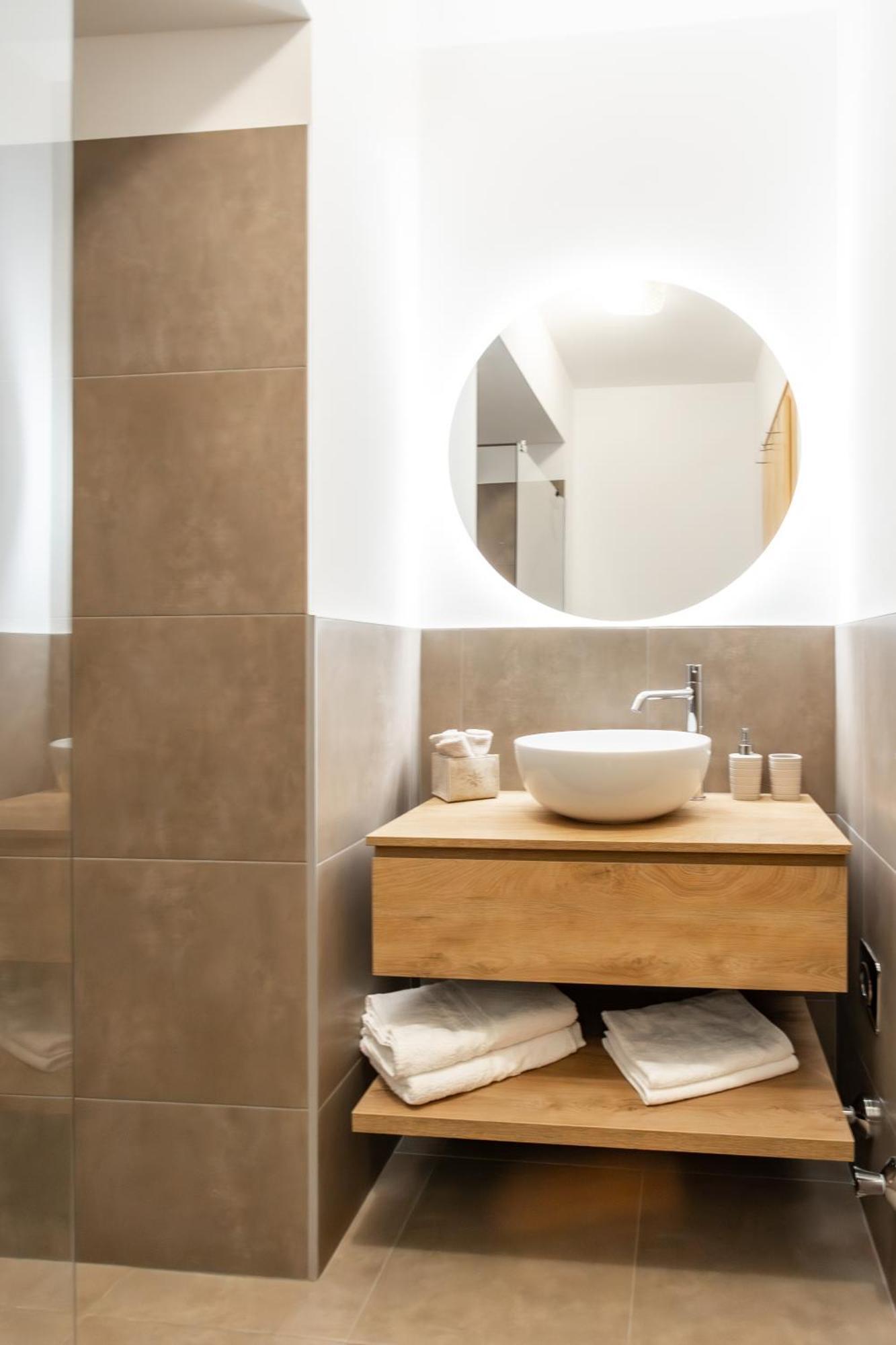 Ansitz Von Wohlgemuth Appartement Salorno Buitenkant foto