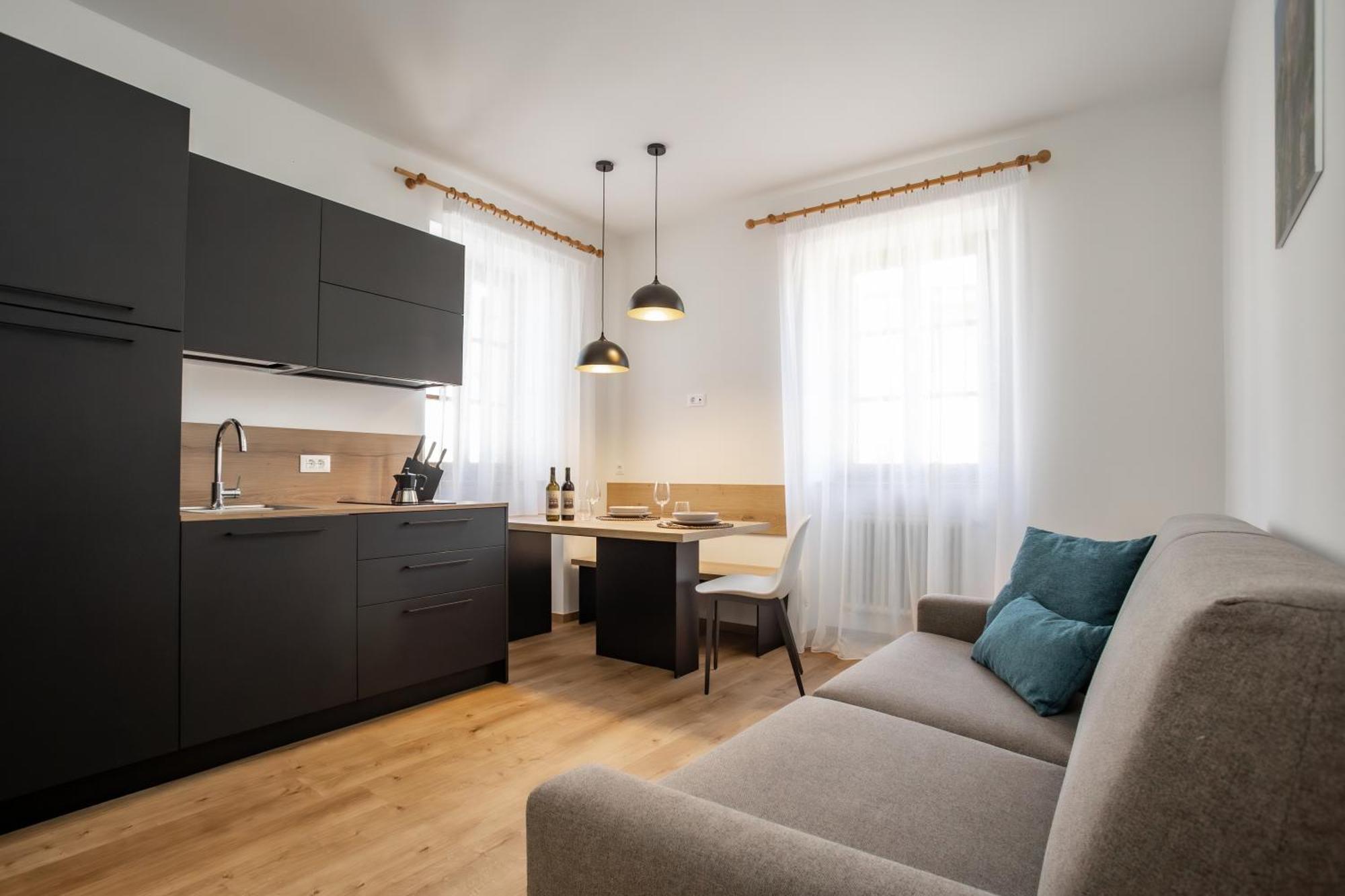 Ansitz Von Wohlgemuth Appartement Salorno Buitenkant foto