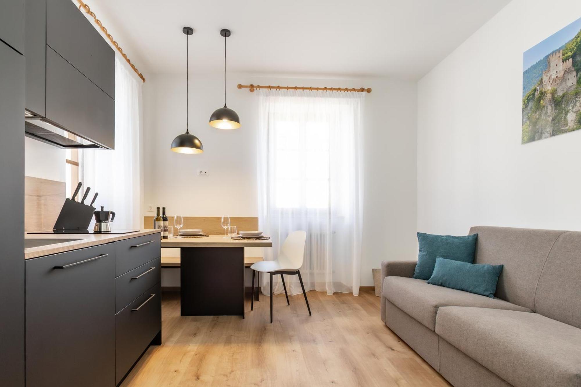 Ansitz Von Wohlgemuth Appartement Salorno Buitenkant foto
