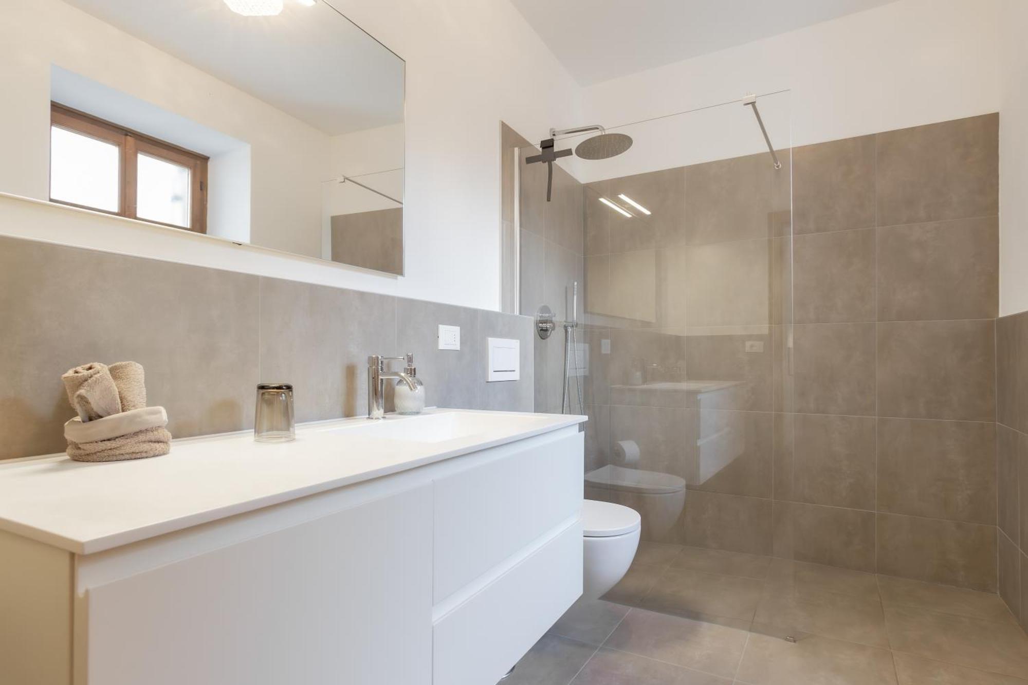 Ansitz Von Wohlgemuth Appartement Salorno Buitenkant foto